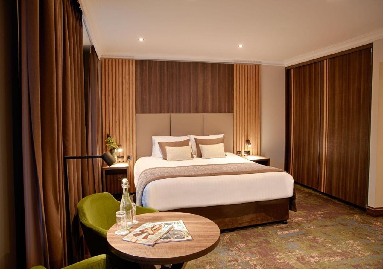 Chambre Lit King-Size de Luxe - Vue sur Rivière